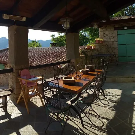 Les Romarins * Braux (Alpes-de-Haute-Provence)